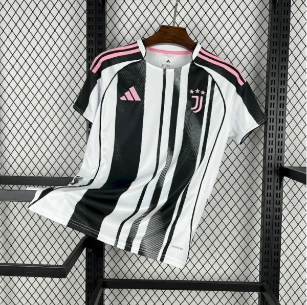 Juventus 25/26 Home