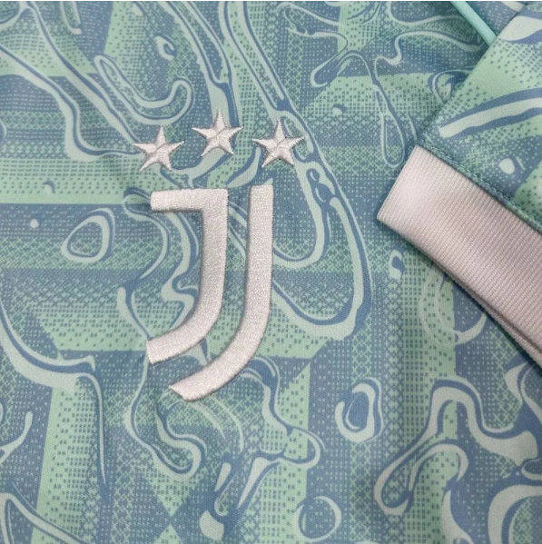 Juventus 25/26 Away