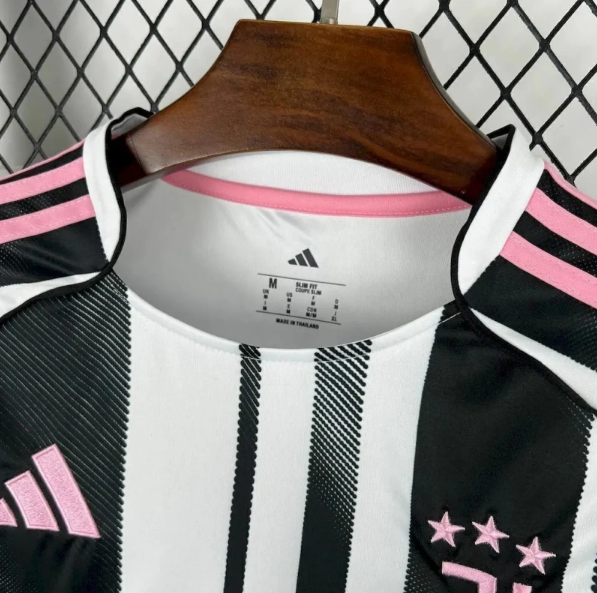 Juventus 25/26 Home