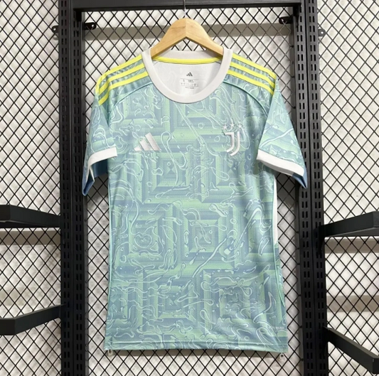 Juventus 25/26 Away